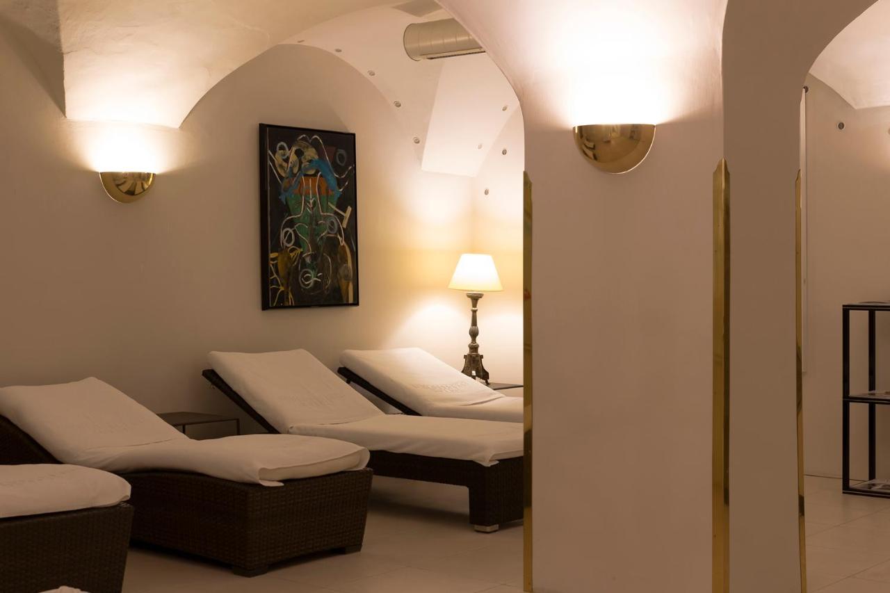 Schlossberghotel Graz Ngoại thất bức ảnh The spa at the Hotel de la Paix