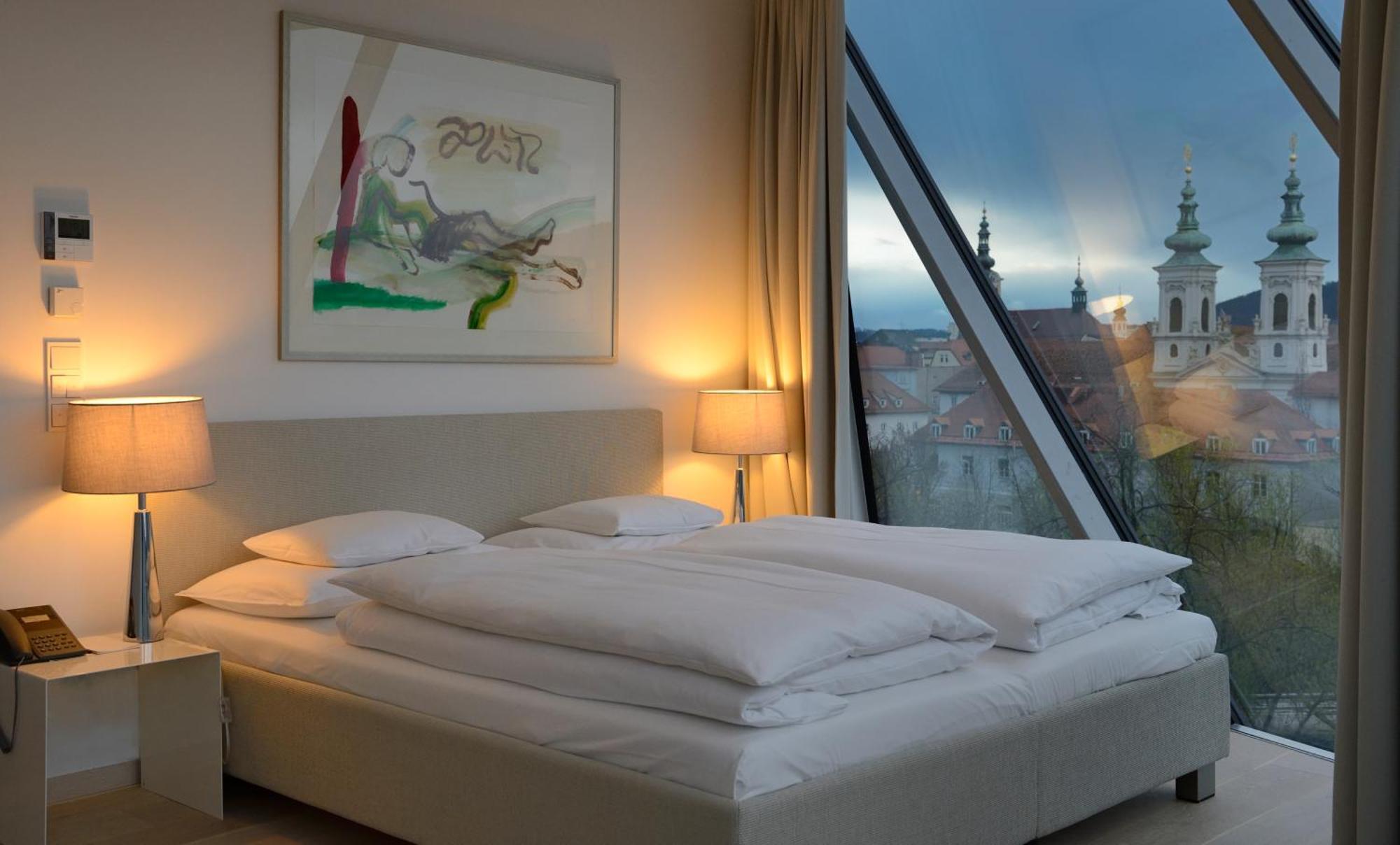 Schlossberghotel Graz Ngoại thất bức ảnh A room at the Hotel