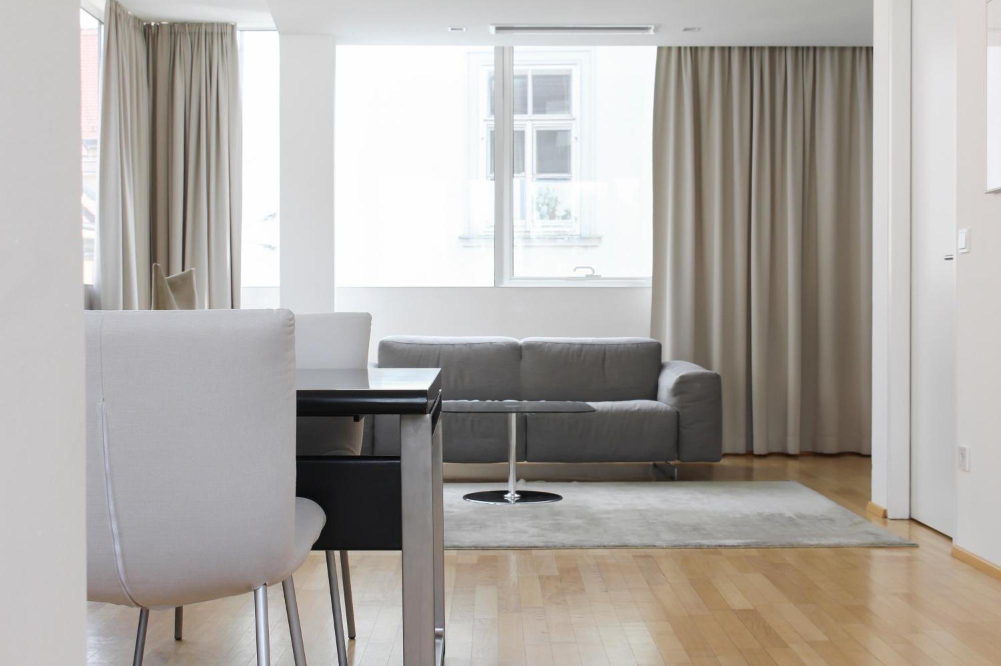 Schlossberghotel Graz Ngoại thất bức ảnh A living room